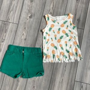 Baby girl pineapple outfit (18-24 mo)